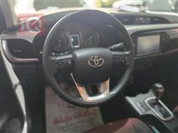 تويوتا هايلوكس